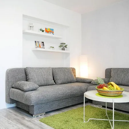 Mit Garten Ehrenkirchen